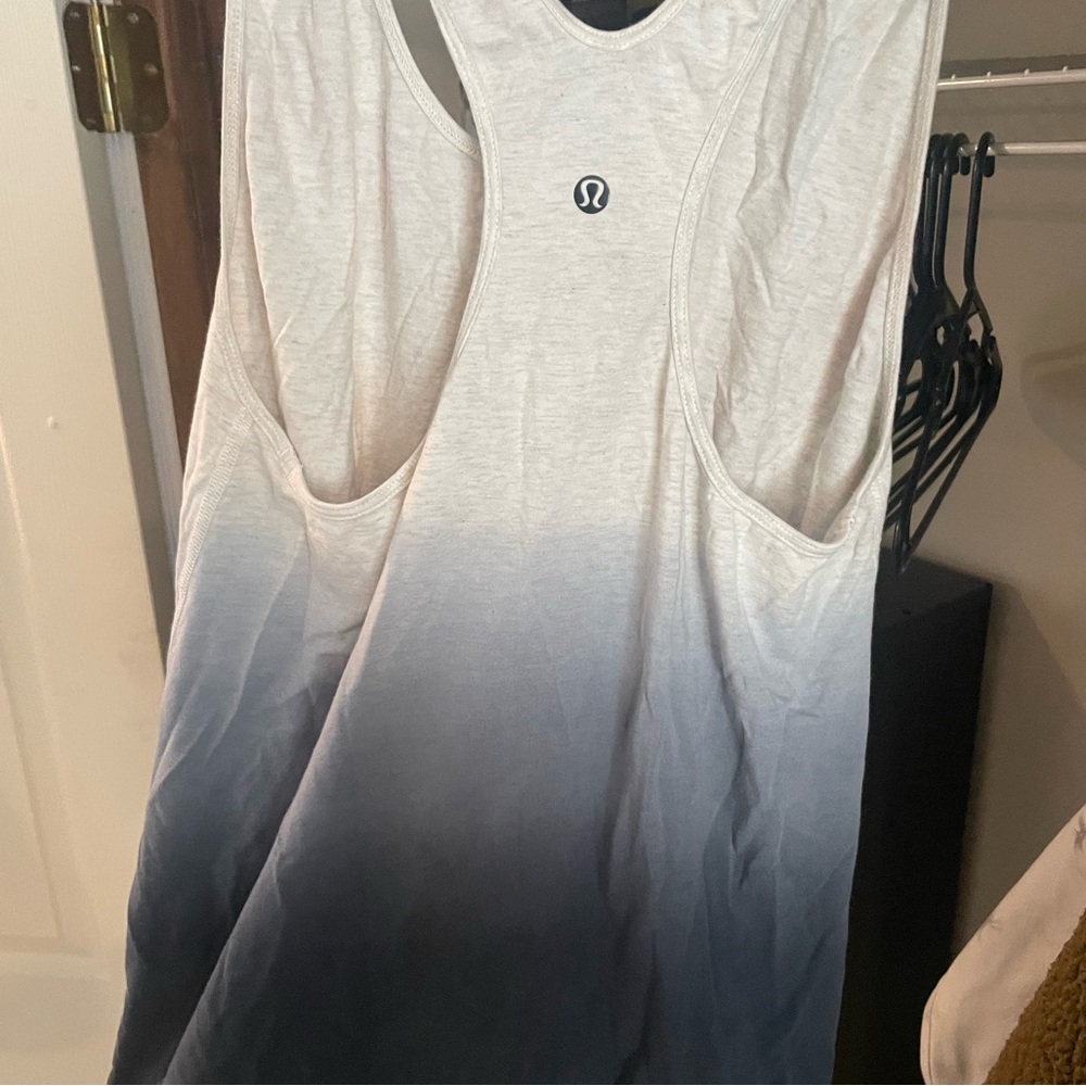 Lululemon work out tank
